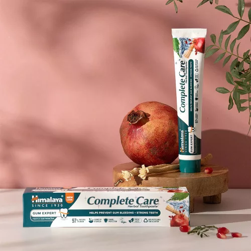 Himalaya Complete Care Teljes Körű Védelmet Biztosító Gyógynövényes Fogkrém (75 ml)
