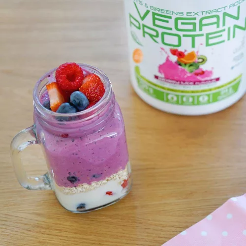 Weider Vegan Protein vegán fehérjepor - 750 g - eper